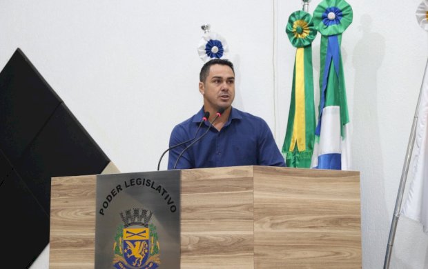 Vereador Geraldo vota contra aumento de cargos e defende habitação para SGO