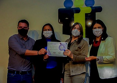 Município de São Gabriel do Oeste recebe selo social “Prefeitura Amiga da Mulher”