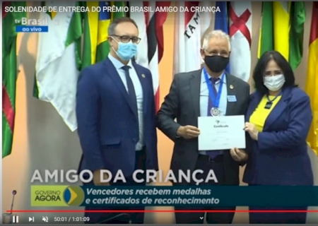 Em Brasília, Sergio Nogueira recebe Prêmio Brasil Amigo da Criança