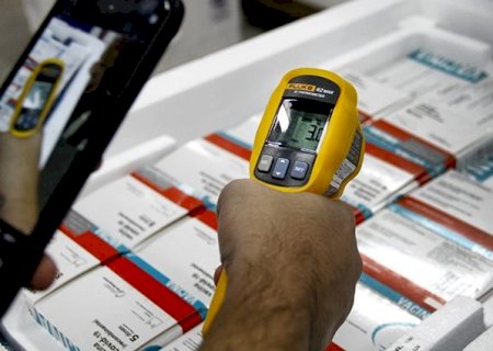 Cerca de 18 mil doses de vacinas pediátricas chegam a MS nesta tarde