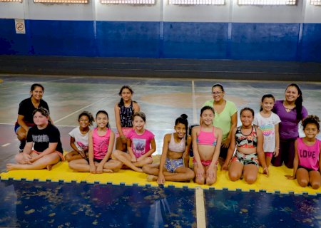 Parceria entre Secretaria de Desporto Cultura e Turismo e AASGO promove colônia de férias para crianças e adolescentes em São Gabriel.