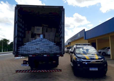 PRF apreende 162,8 Kg de cloridrato de cocaína