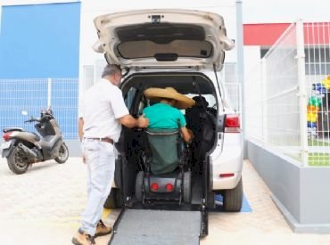 Podendo beneficiar 15 mil famílias, Governo de MS regulamenta desconto de 60% do IPVA para pessoas com deficiência